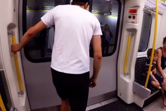 A férfi, aki lesprintelte a metrót!