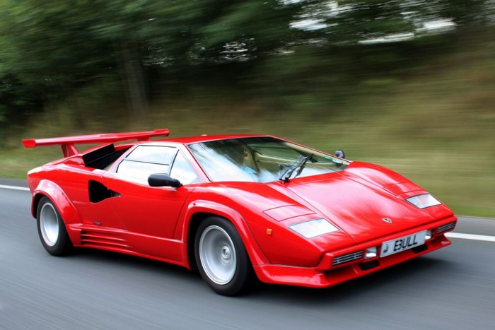 Van kedvenc V12-es autód? 9 | Vezess Lamborghini Countach