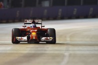 F1: Alonso a fellegekben az ötödik helytől 32