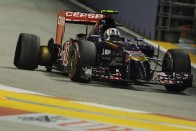 F1: Alonso a fellegekben az ötödik helytől 43