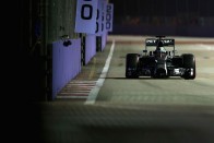 Ítéletidő szakadt az F1-re 46