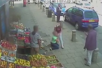 Elállta az utat, szóltak neki, cserébe ütött