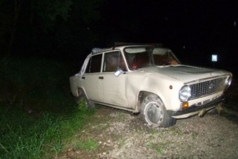 A nap képe - árokban végezték a lopott Ladával