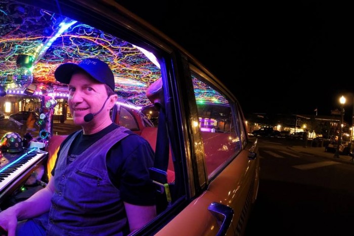 Taxi, amiben nem az órát figyelnéd! 7