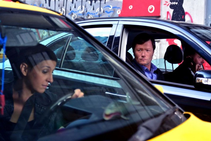 Kaszkadőr és ruha nélkül 9 | Vezess Gonosszal