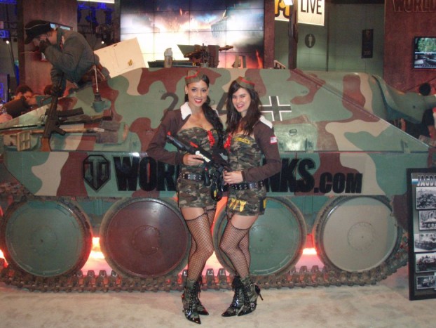 Ezek a csajok a nehéztüzérségre buknak 14