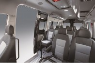 Európának készül a Hyundai új furgonja 11