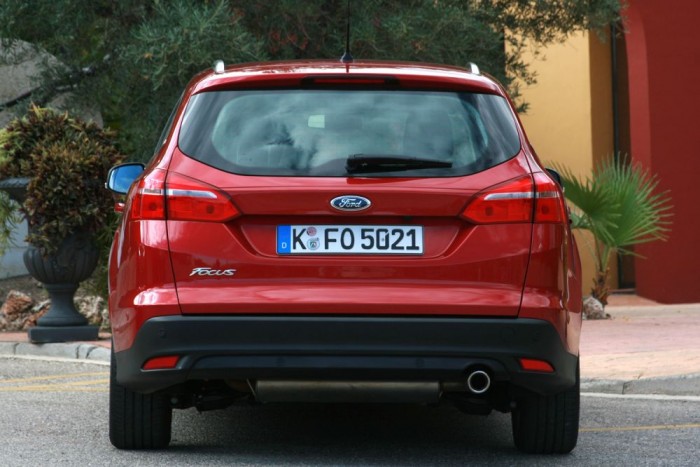 Közelebb jutott a Focus a Golfhoz? 2 Félpercenként elkészül egy Focus. 1998 óta 12 millió talált gazdára, ebből 6,9 millió Európában. Itthon jövőre 3000 db találhat gazdára