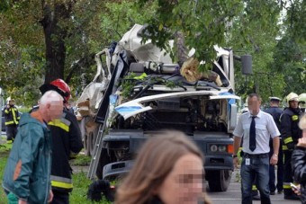 Menekültek az emberek a kamion elől Szegeden