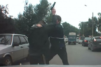 Pisztollyal támadt, de hatalmas verést kapott