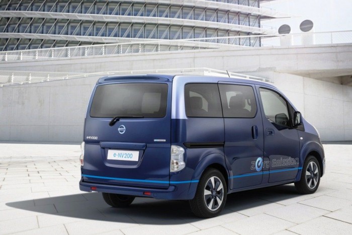 VIP-furgon Nissantól 6