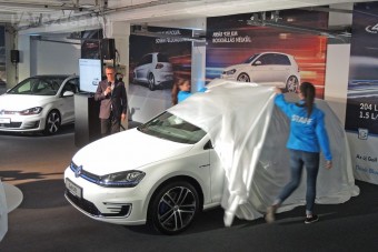 Kék offenzívát indít a Volkswagen