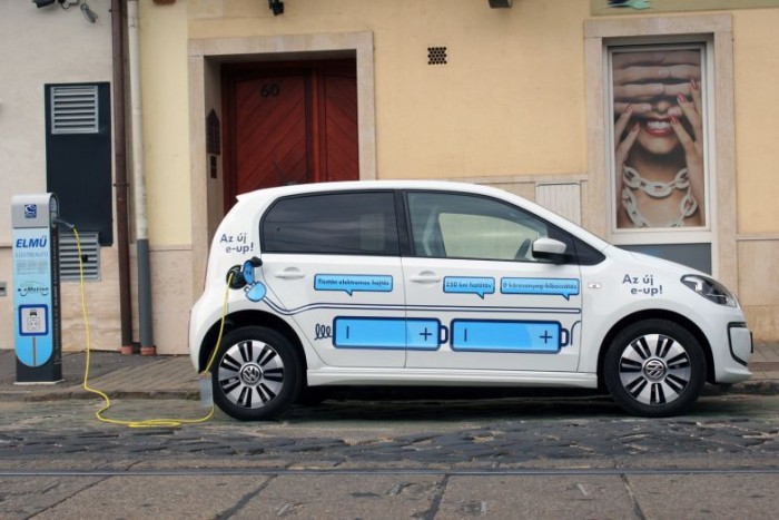 Kék offenzívát indít a Volkswagen 2 Kék offenzívát indít a Volkswagen 2