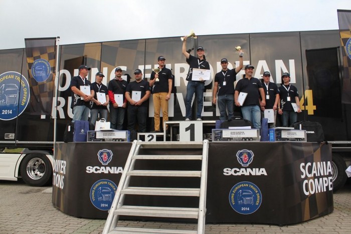 Vadonatúj kamionért folyik a küzdelem 3