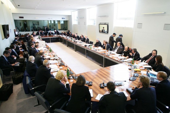 Gyanús az F1-es kém halála 5