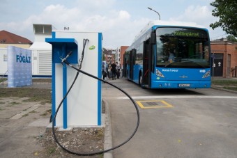 Kötelező lesz olcsó földgázkutakat építeni