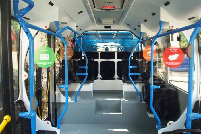 Az Evopro Medio Modulo hibrid változata is 65 utas szállítására alkalmas 