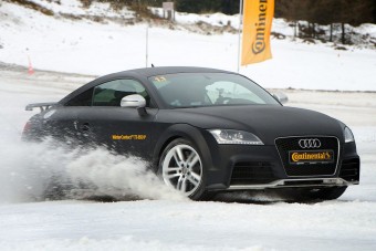 Téli gumival 270-nel