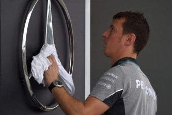 F1: Hamiltonék kibékültek?