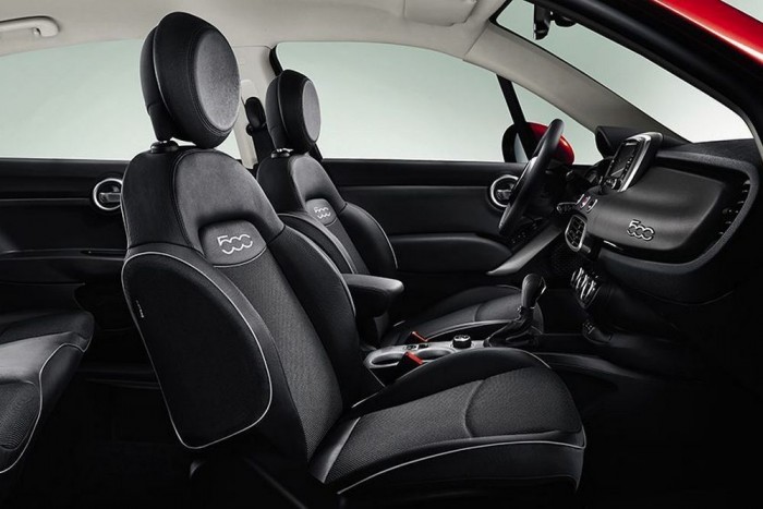 Fiat, ami egy Jeep – beültünk az 500X-be 7 | Vezess Városi és offroad-kivitelben, temérdek motorral, három váltóval, 4x4-gyel vagy anélkül - egy 500X konfigurálása fárasztó meló lesz