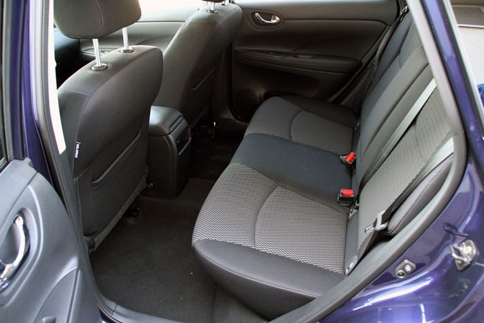 Elképesztő helykínálat a második sorban