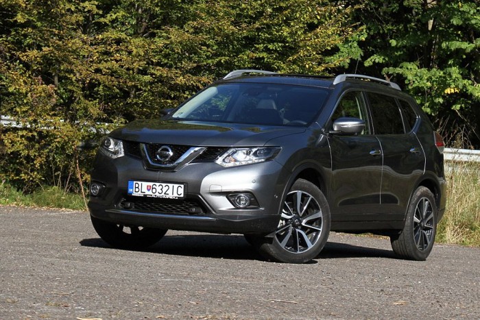 Öt- és hétüléses változatban is kapható