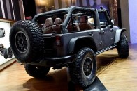 Vége a legendának: átalakul a Jeep Wrangler 2