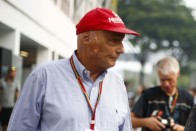 F1: Szívatja a McLaren Buttonékat 38