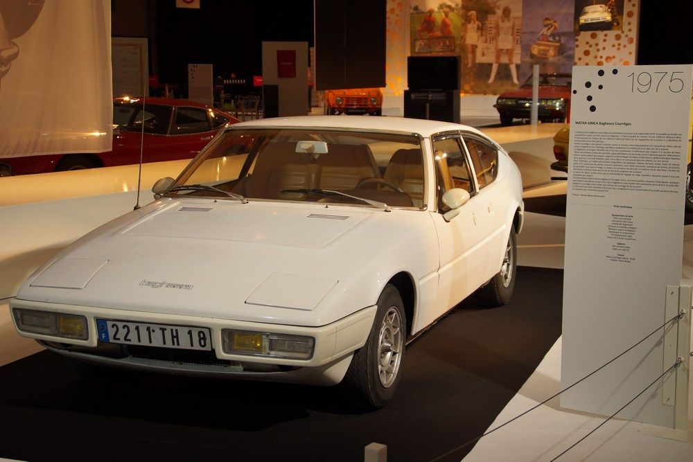 Matra Bagheera (1973-80), visszafogott menetteljesítményekkel, 1,3 vagy 1,5 literes, középre épített motorral