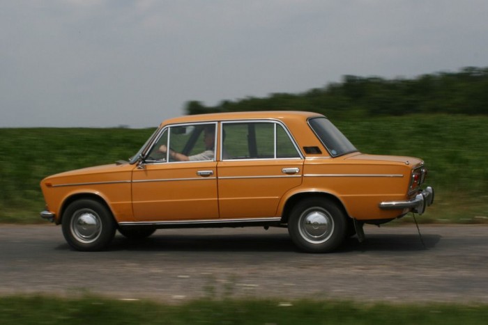 Ladát gyilkolni nem szép dolog 3 | Vezess Ladát gyilkolni nem szép dolog 3