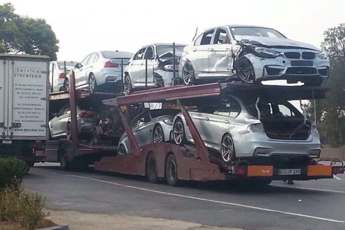 Tom Cruise összetört egy halom BMW-t 4