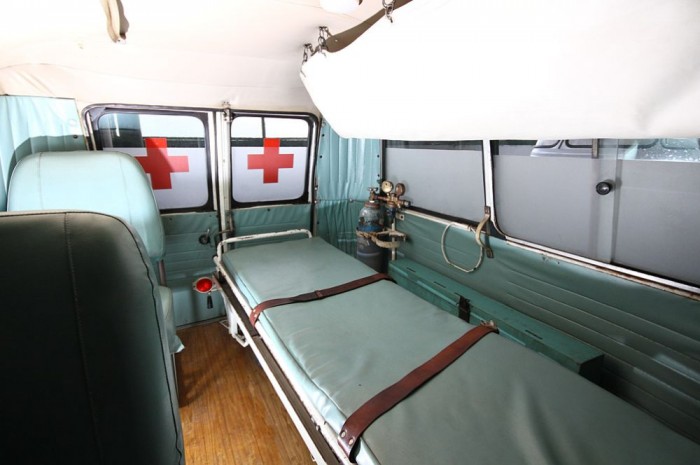 Azért van egy nyomasztó hangulata ennek a színnek