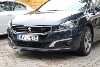 A többi Peugeot-hoz hasonló az 508 új hűtőmaszkja