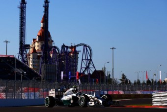 F1: Szocsiban elkapható a Mercedes?