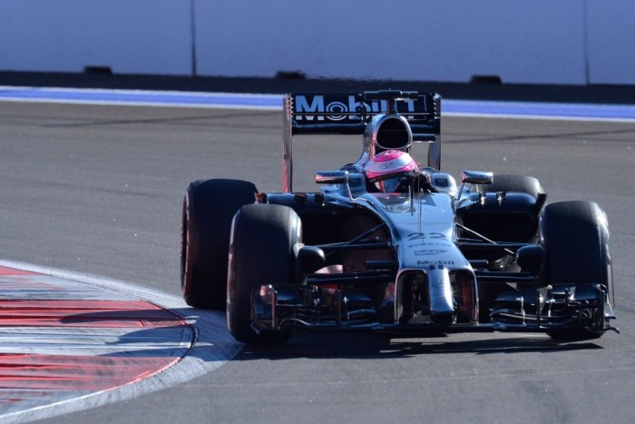 F1: Button citromba harapott a negyedik helytől 6 | Vezess F1: Button citromba harapott a negyedik helytől 6