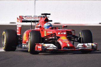 F1: Alonso jó autóval sem ért el semmit