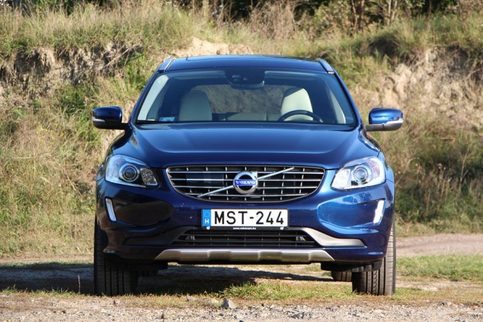 Friss motor, frissnek ható külső, a mai napig üdítően más az XC60
