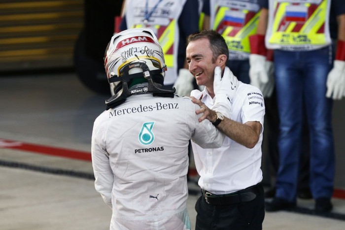 F1: Ross Brawnnak is megköszönték a bajnoki címet 7 F1: Ross Brawnnak is megköszönték a bajnoki címet 7