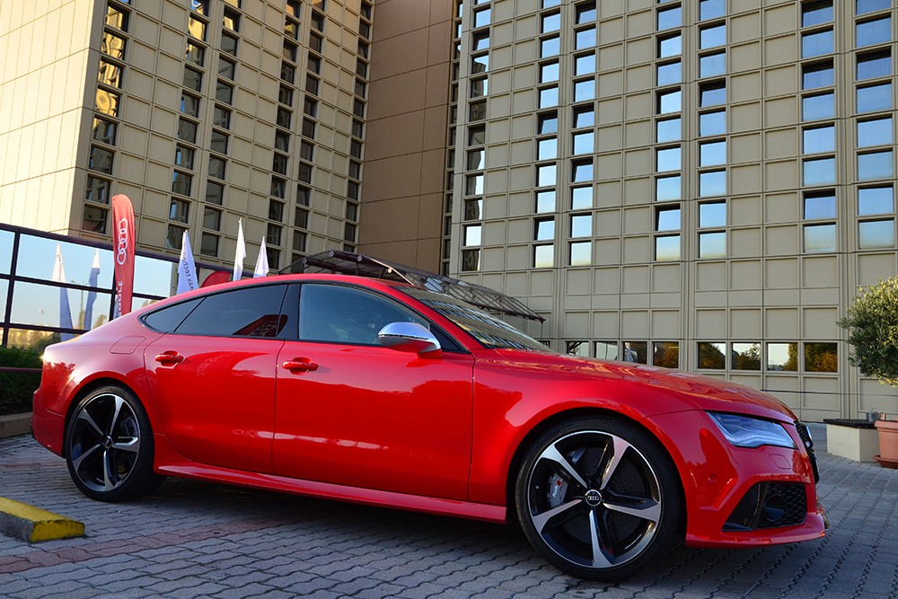 Audi RS7 Sportback 4.0 TFSI V8 quattro tiptronic (560 LE)