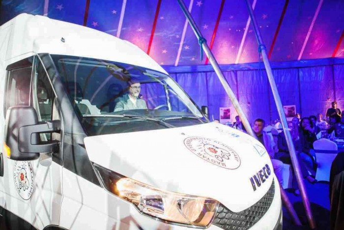 Daily-t kaptak a gyermekmentők