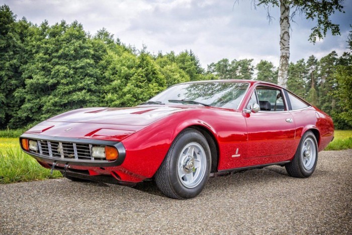 200 millióért kelt el az F1-legenda Ferrarija 12 | Vezess 1972 Ferrari 365GTC/4 Berlinetta. 287 500 euro (88 millió Ft)