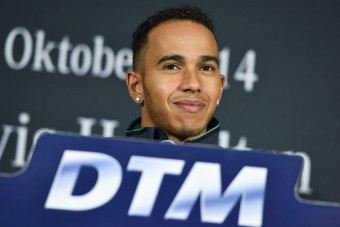 F1: Hamilton nem ígéri, hogy marad a Mercedesnél