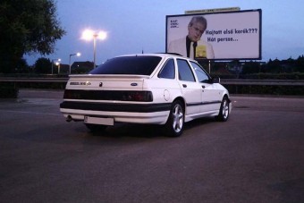 Olvasói autók - Hedonista kabriótól az okosított dízelig