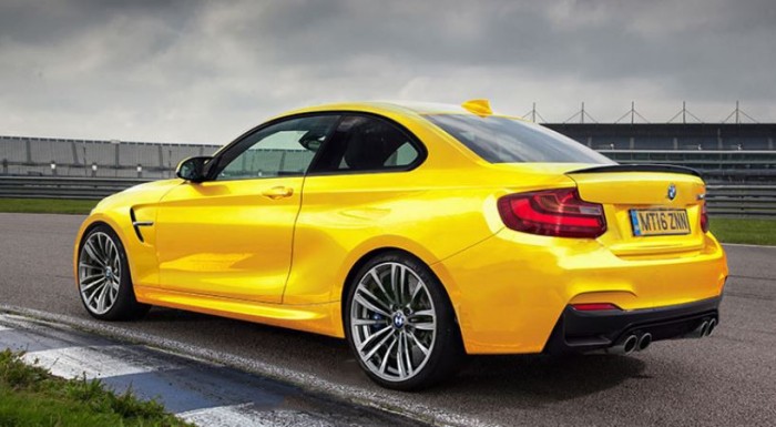 370 lóerő a BMW kis játékszerében 5