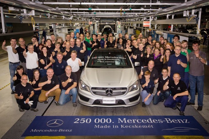 Gondok vannak a kecskeméti Mercedesszel 6