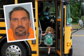 Megütötte, lekötözte utasát a buszvezető