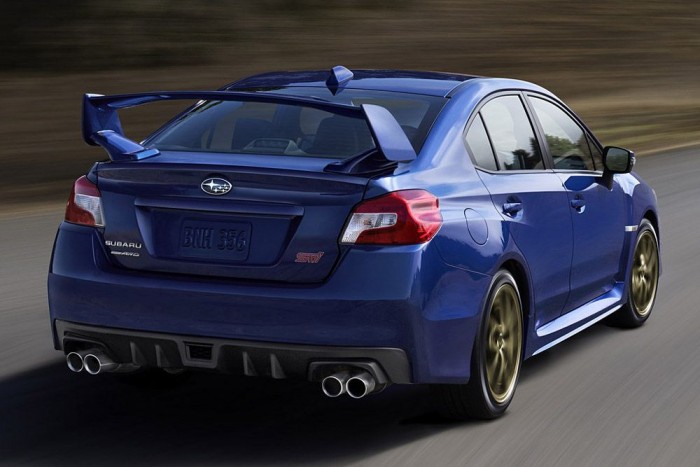 Subaru WRX STI - A vasalódeszka-verseny nem lehet teljes a Subaru nélkül. A hörgő motor, a négykerék-hajtás mellett ez is hozzátartozik az autóról kialakult képhez.
