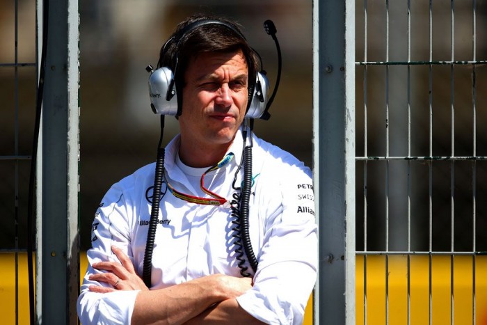 F1: A McLaren és a Merci a harmadik autó ellen 3