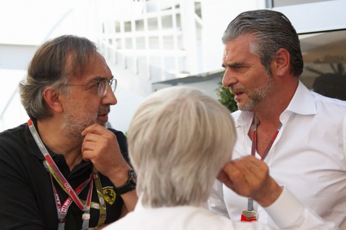 F1: Leváltották a Ferrari-főnököt 5