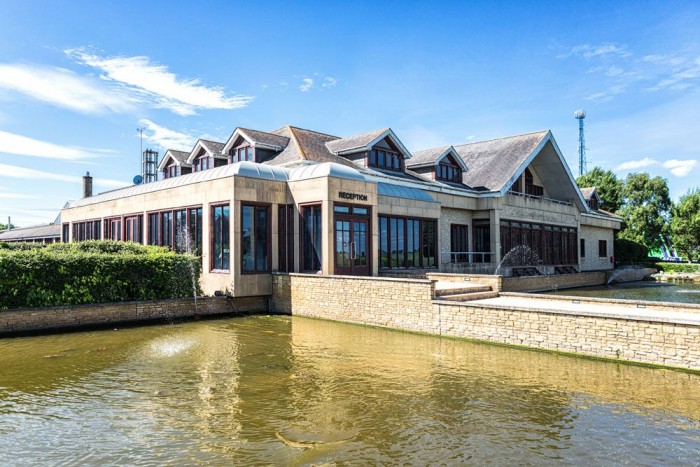 F1: Két hete maradt a Caterhamnek 7 | Vezess F1: Két hete maradt a Caterhamnek 7